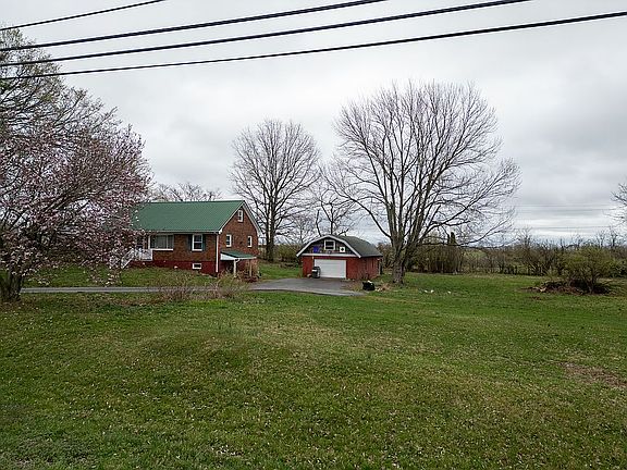 3rd image of 6708 Danville Loop 2 Rd #2