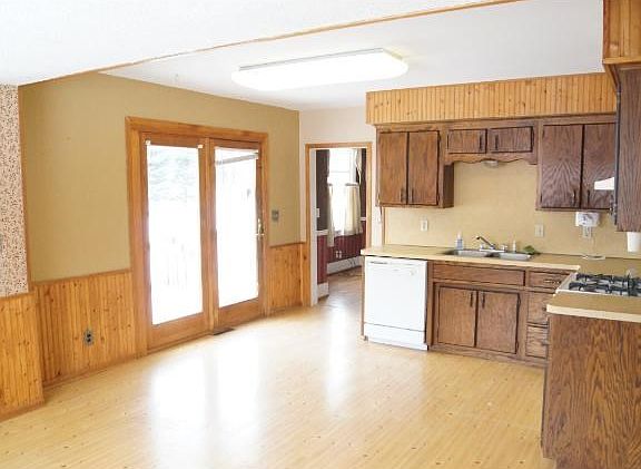 3rd image of 10111 Iago Blvd