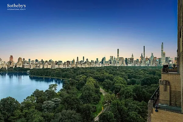 Sold by Sotheby's International Realty | media 12