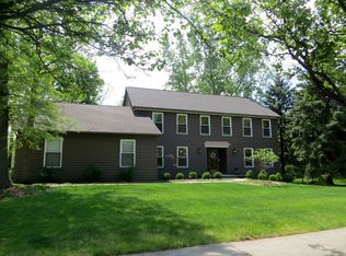 222 Beech Ridge Dr, Powell, OH 43065