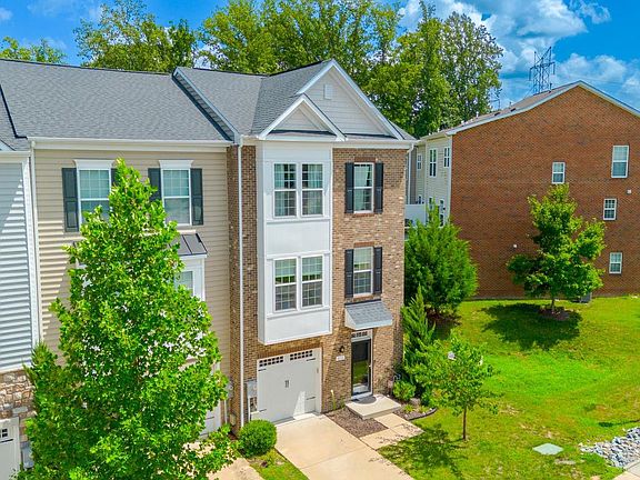 3rd image of 8710 Sweet Lauren Ct