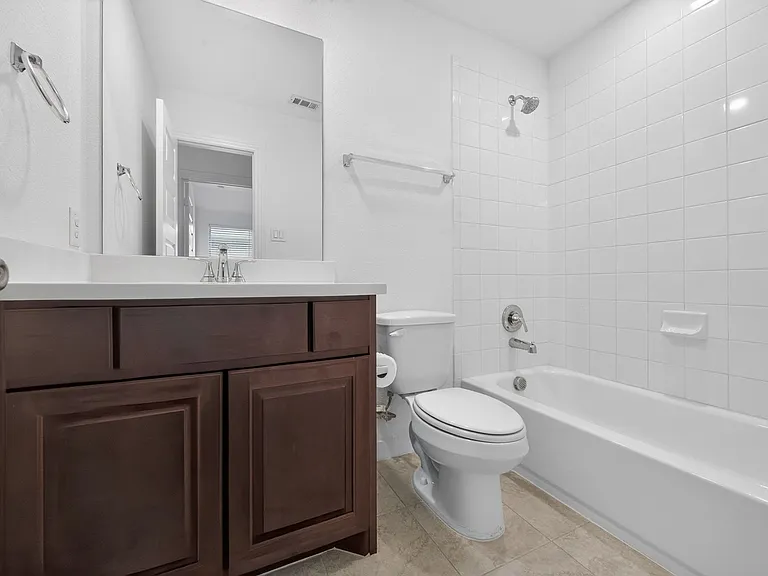 1104 Saratoga Rd — Photo 37