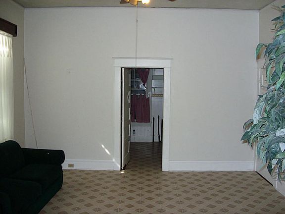 5th image of 2111 29th St