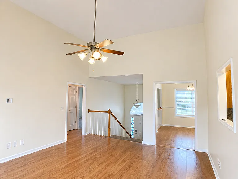 3443 Quicksilver Ln — Photo 5