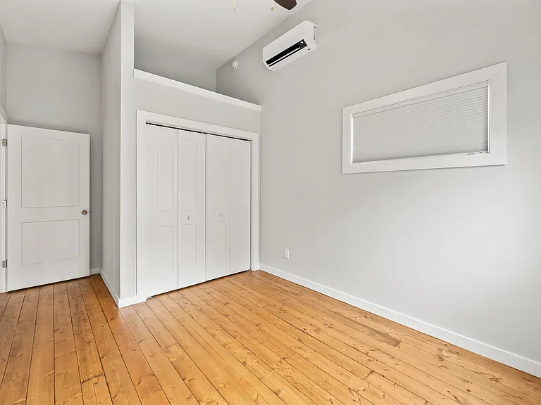 107 Lager Ln — Photo 10
