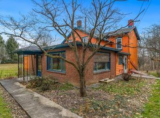 194 Old Colony Dr, New Castle, PA