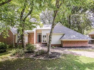1890 Riverdale Rd, Germantown, TN 38138
