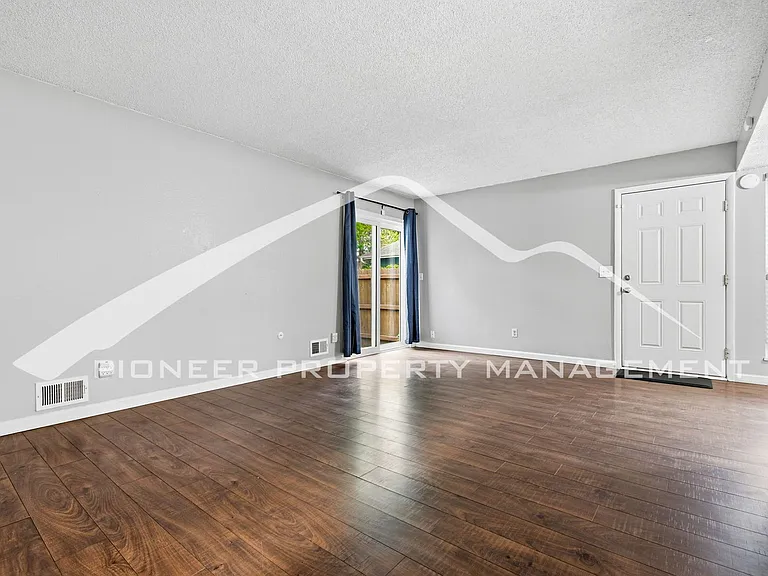 9901 E Evans Ave #4B — Photo 5