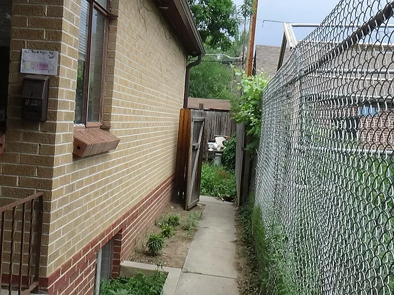 1944 S Columbine St — Photo 14