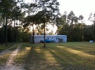 1110 Chance Rd, Chipley, FL 32428