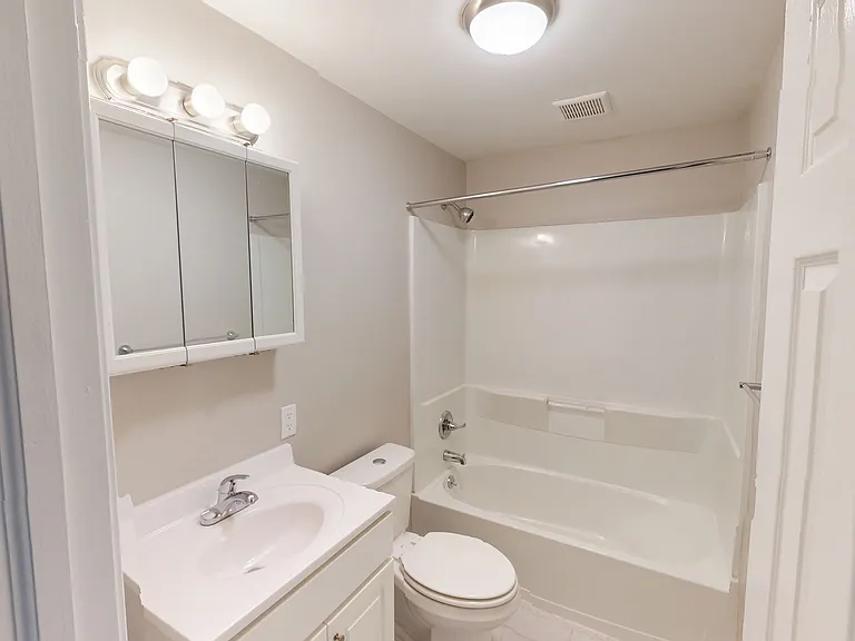 J67 Campus Ter #J67 — Photo 19