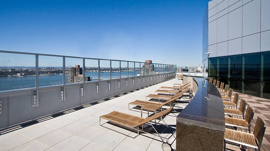1st image of 505 W 37th St APT 29B