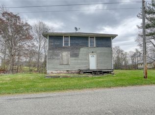 220 Church St, Senecaville, OH 43780