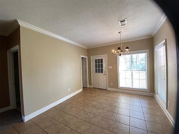 5th image of 6413 Bayou Crossing Dr