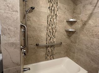 25-12 High St APT A, Fair Lawn, NJ 07410
