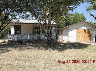 1018 E Kinkaid St, Wichita, KS 67211