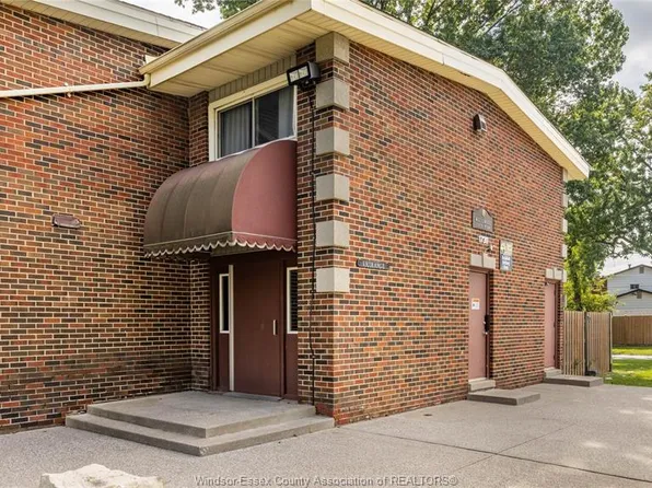 1730 Columbia Ct #105, Windsor, ON N9E 1B1