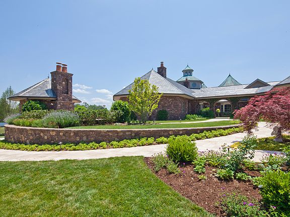 5th image of 4500 Scottland Dr