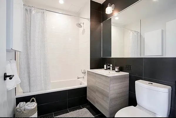 Rented by EXR | media 23