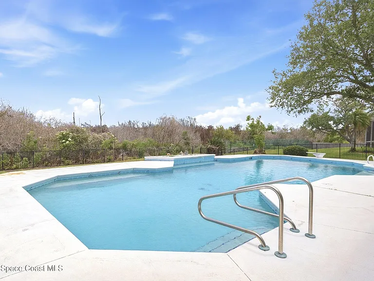 2240 Marsh Harbor Ave — Photo 12