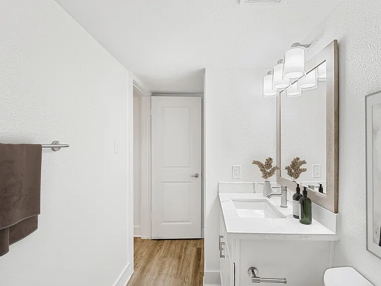 Landmark at Prescott Woods Apartment Homes — Photo 42
