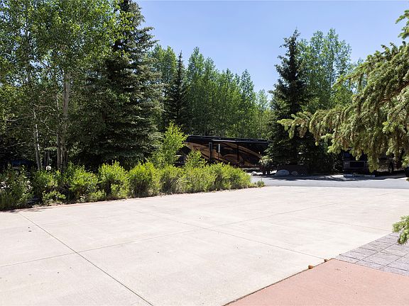 3rd image of 85 Revett Drive #362
