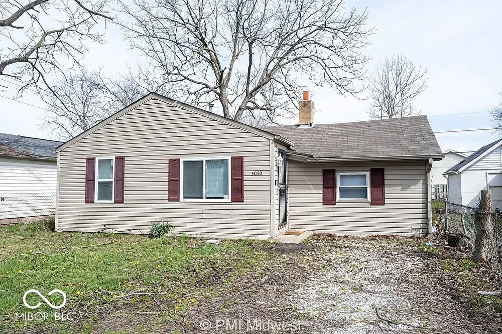 5050 W Regent St photo 1