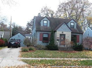 305 E Frances St, Appleton, WI 54911