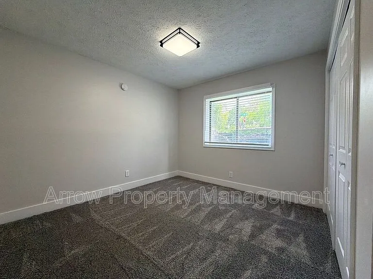 1429 N 34th St #1 — Photo 6