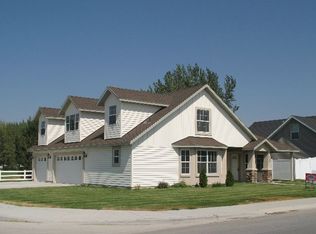 714 Pine St, Filer, ID 83326