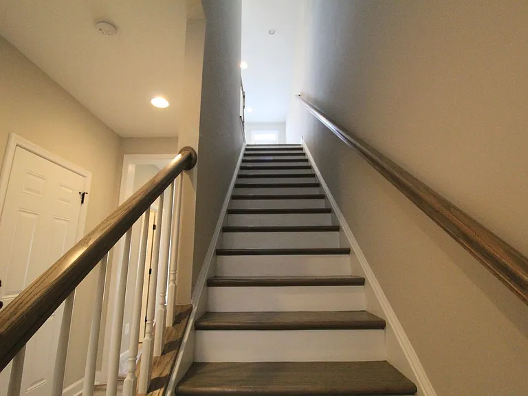 3424 Monterey Dr — Photo 8