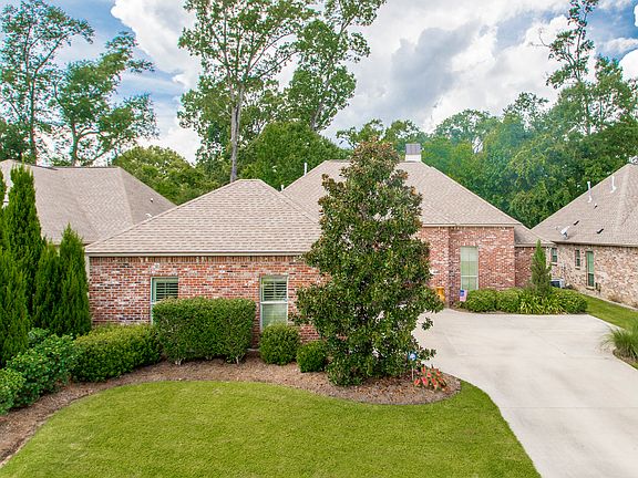 2nd image of 5850 Parkknoll Place Dr
