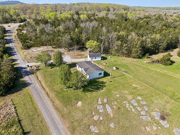 4th image of 2045 Gentle Rd