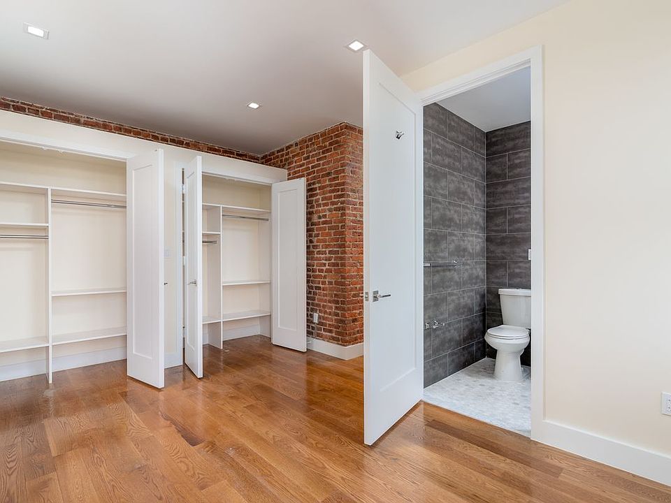 1st image of 941 Washington Ave #434