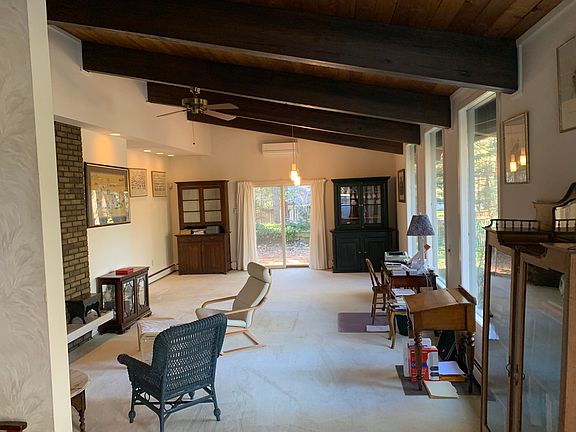 5th image of 3427 Fair Oaks Dr