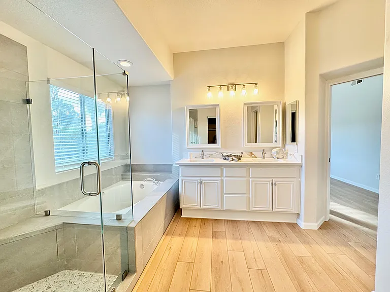 5085 Carmel Knolls Dr — Photo 17