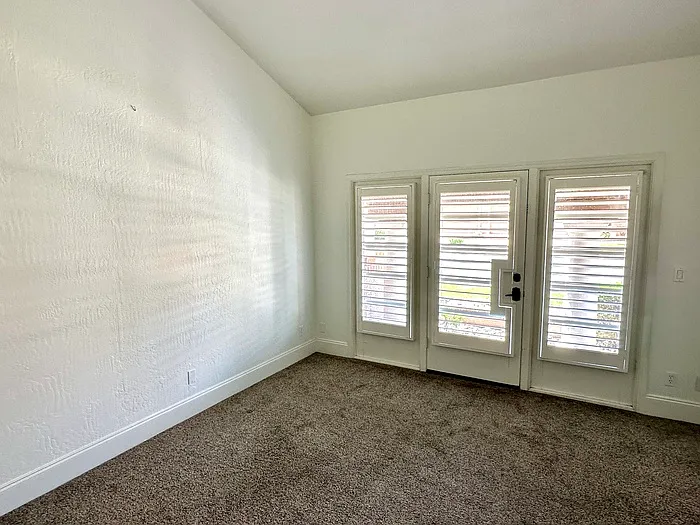 7681 N Via De Platina — Photo 18