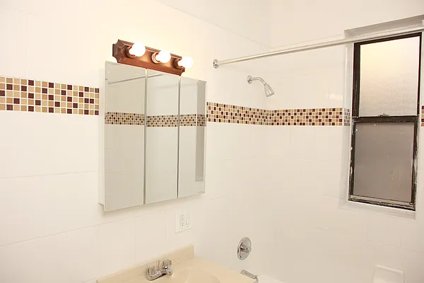 Rented by Urban Pads | media 27