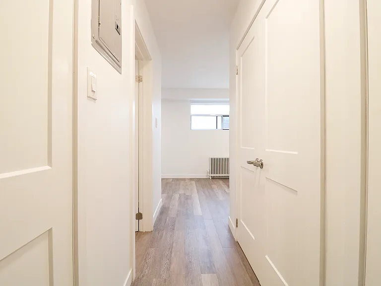 272 Birmingham St #1 — Photo 6