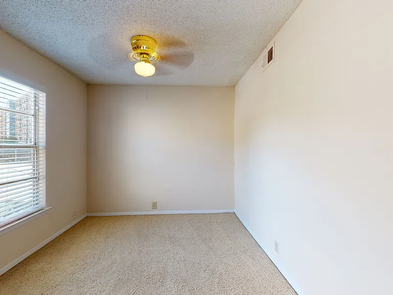 Addison Apartments at the Park — Photo 53