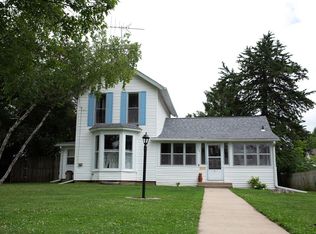 106 E Park St, Morrison, IL 61270