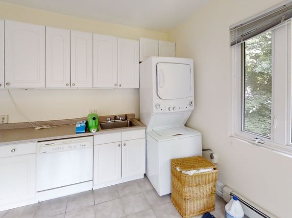 30 Kenwood St #2