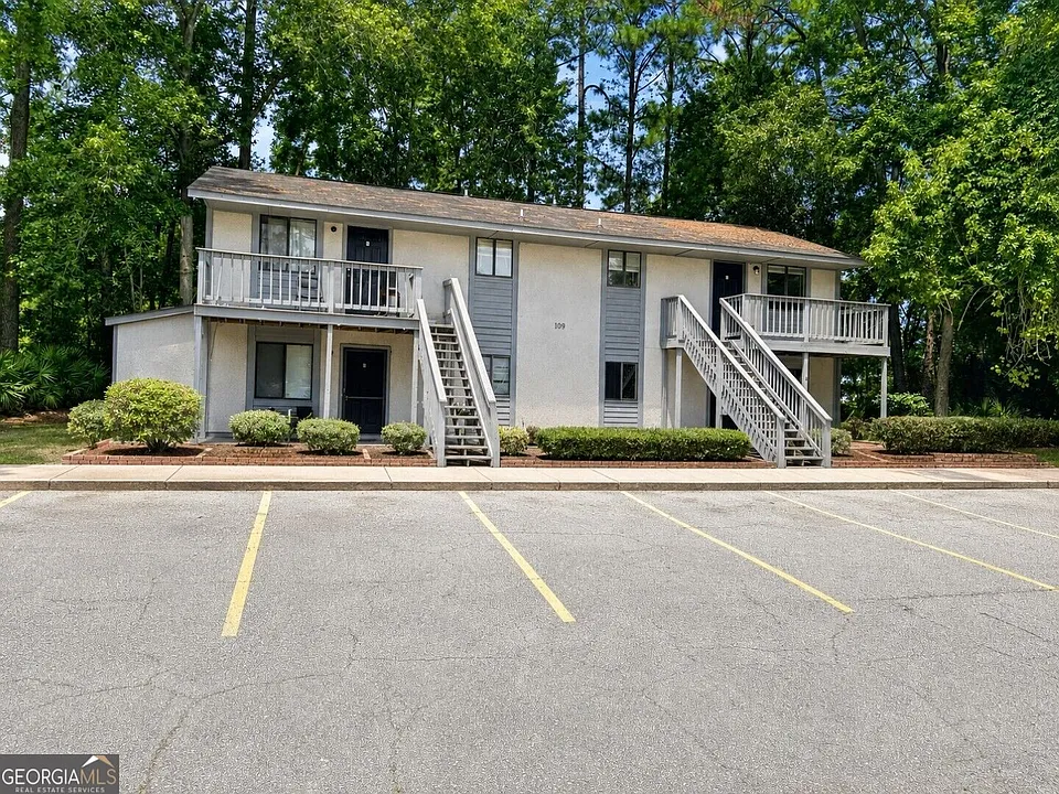 109 Seaparc Cir #B