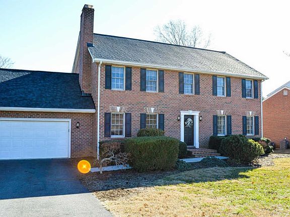 2nd image of 104 Eastwind Dr