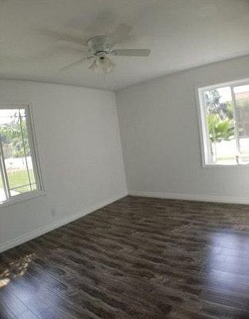 1st image of 6967 Woodlake Ave