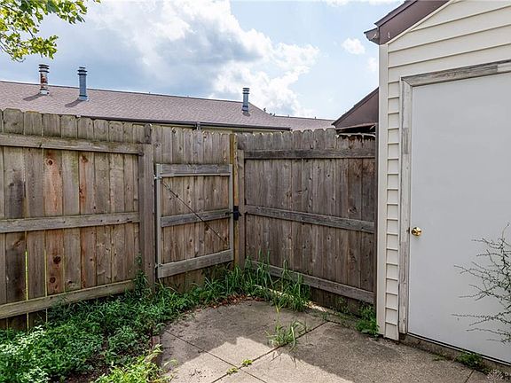 3rd image of 6470 Quintessa Ct