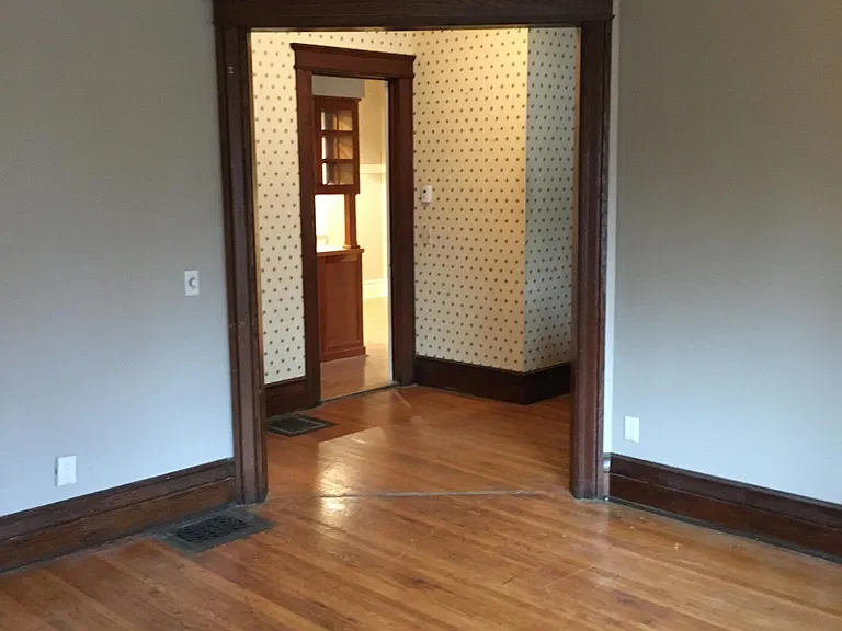 840 Harvard St — Photo 11