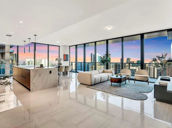 20 NE 11th St #6003, Miami, FL 33132