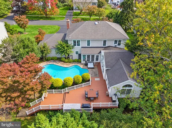 12321 Triple Crown Rd, Gaithersburg, MD 20878