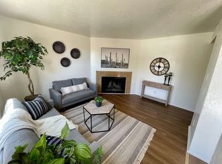 1010 Meadowlark Ct SE APT 1, Rio Rancho, NM 87124